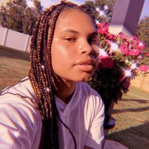 Meet your Posher, Summer